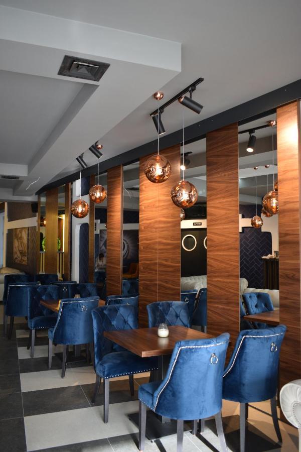 Prenociste Srebrno Jezero Hotel เวลิโก กราดิชเต ภายนอก รูปภาพ