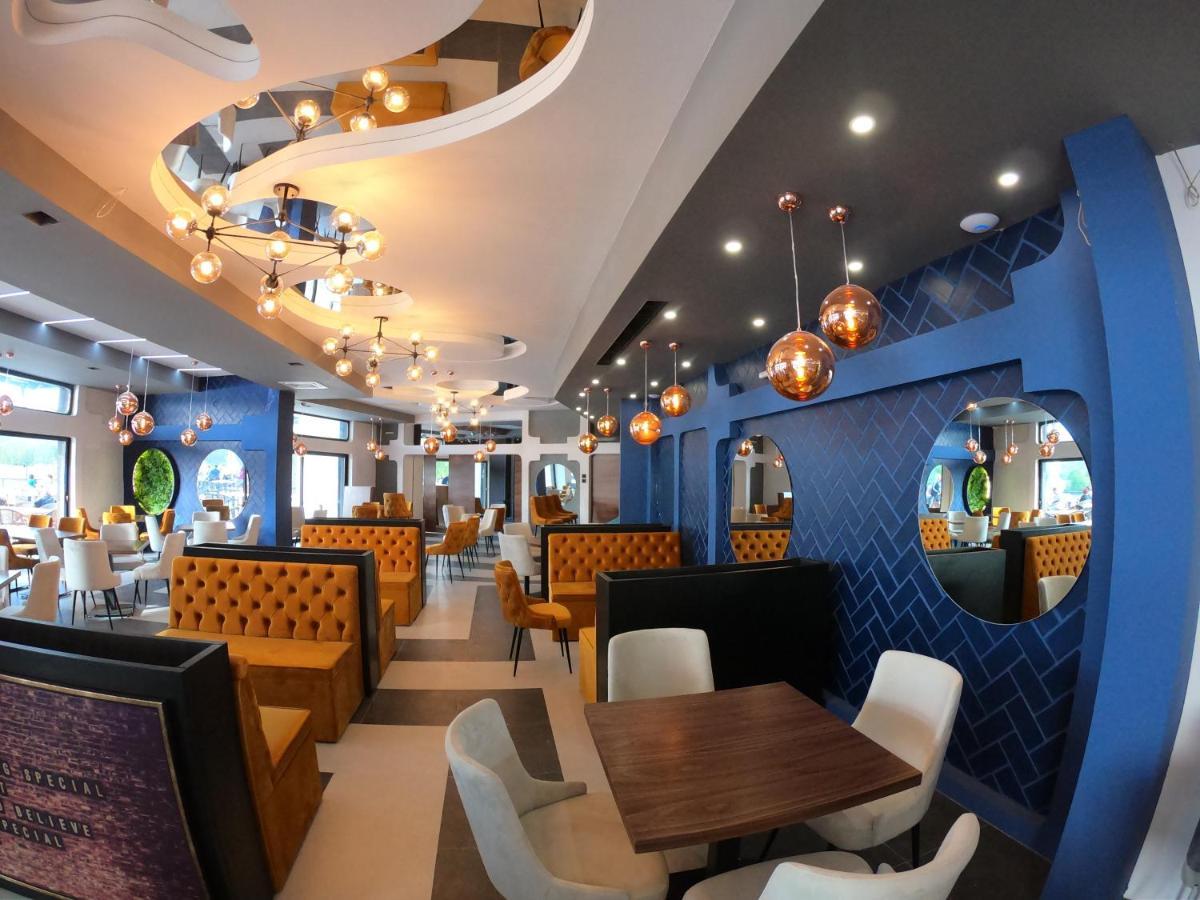Prenociste Srebrno Jezero Hotel เวลิโก กราดิชเต ภายนอก รูปภาพ