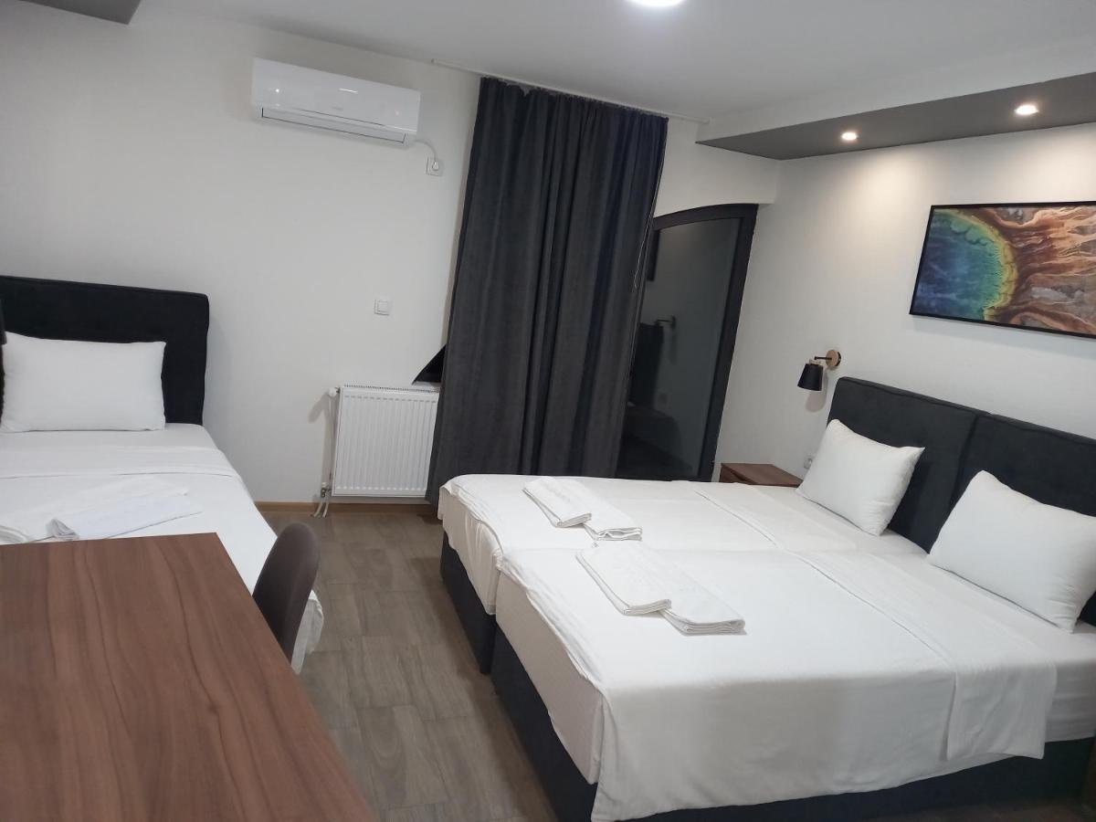 Prenociste Srebrno Jezero Hotel เวลิโก กราดิชเต ภายนอก รูปภาพ