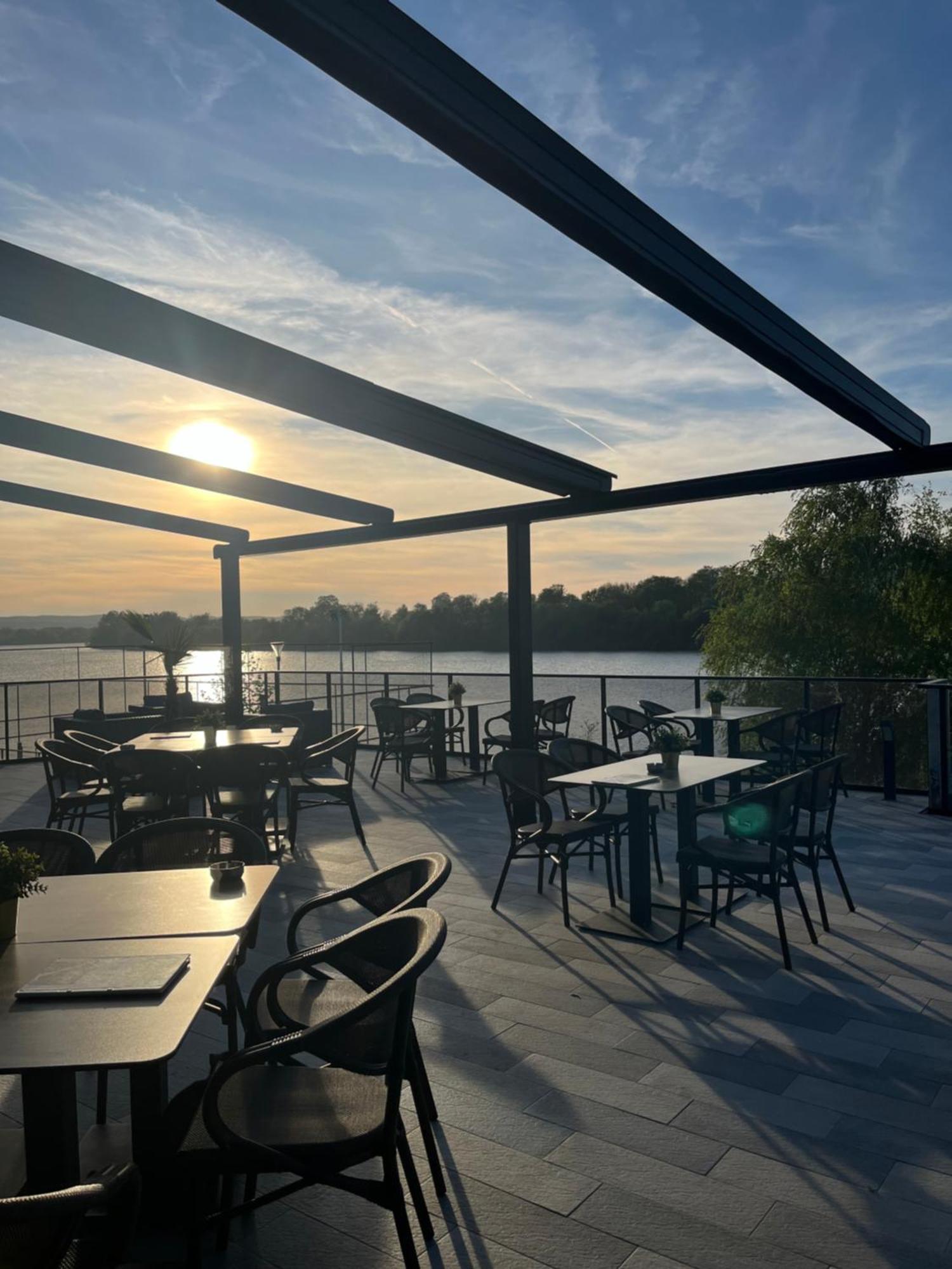 Prenociste Srebrno Jezero Hotel เวลิโก กราดิชเต ภายนอก รูปภาพ